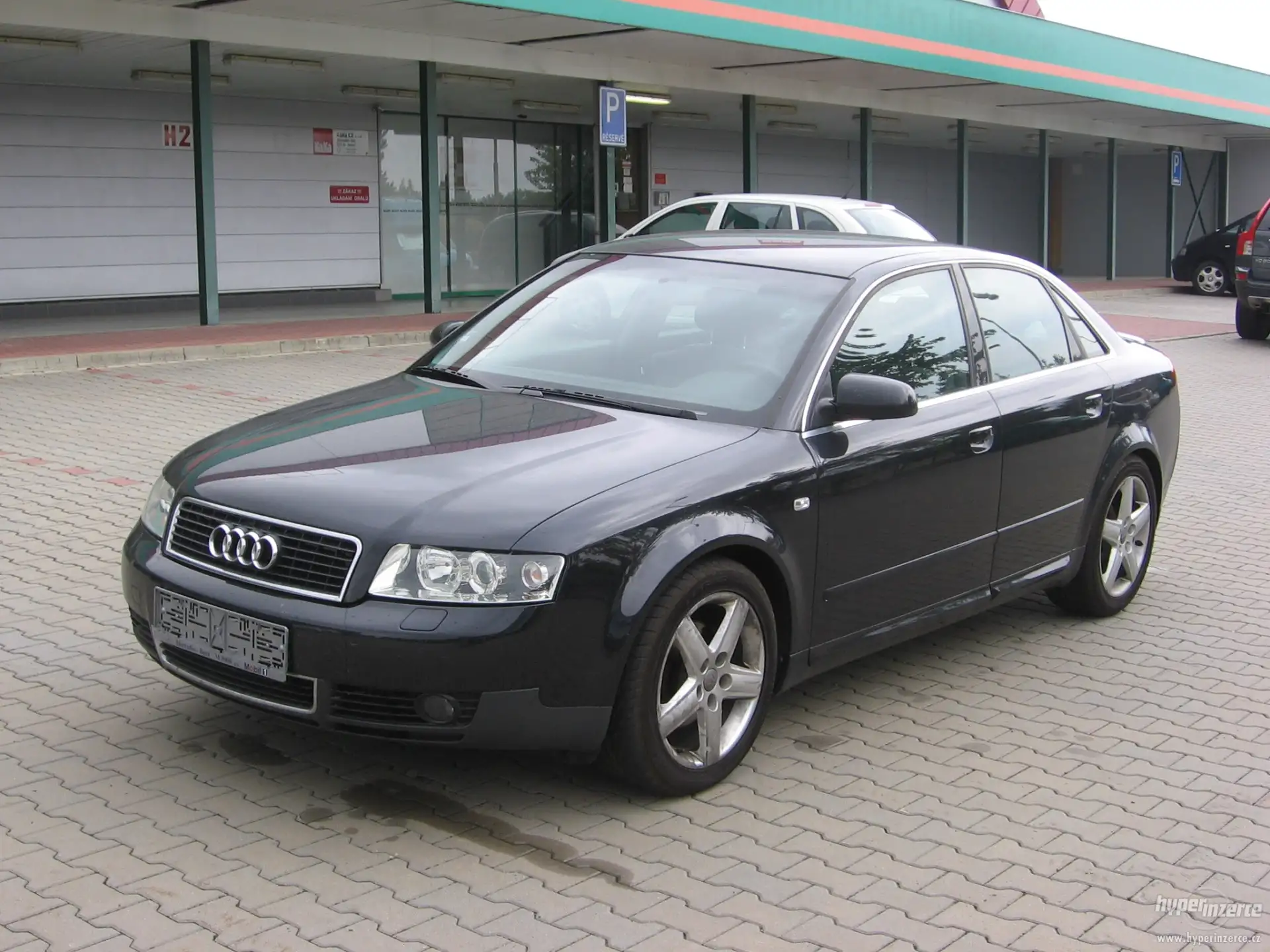 Купить ауди 4 бу. Audi a4 2004. Ауди а4 2004. Audi a4 b6 2004. Ауди а4 в6 2004.
