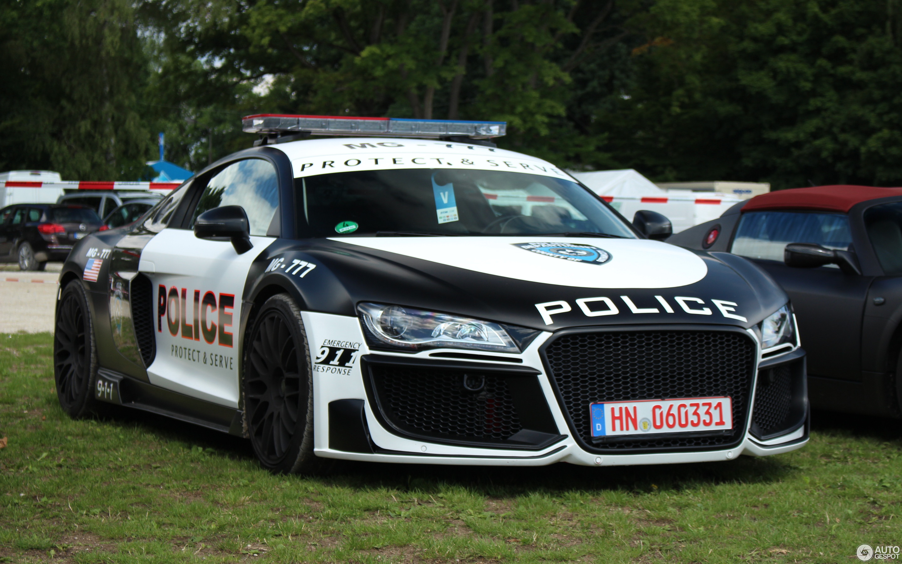 Audi r8 Московская полиция