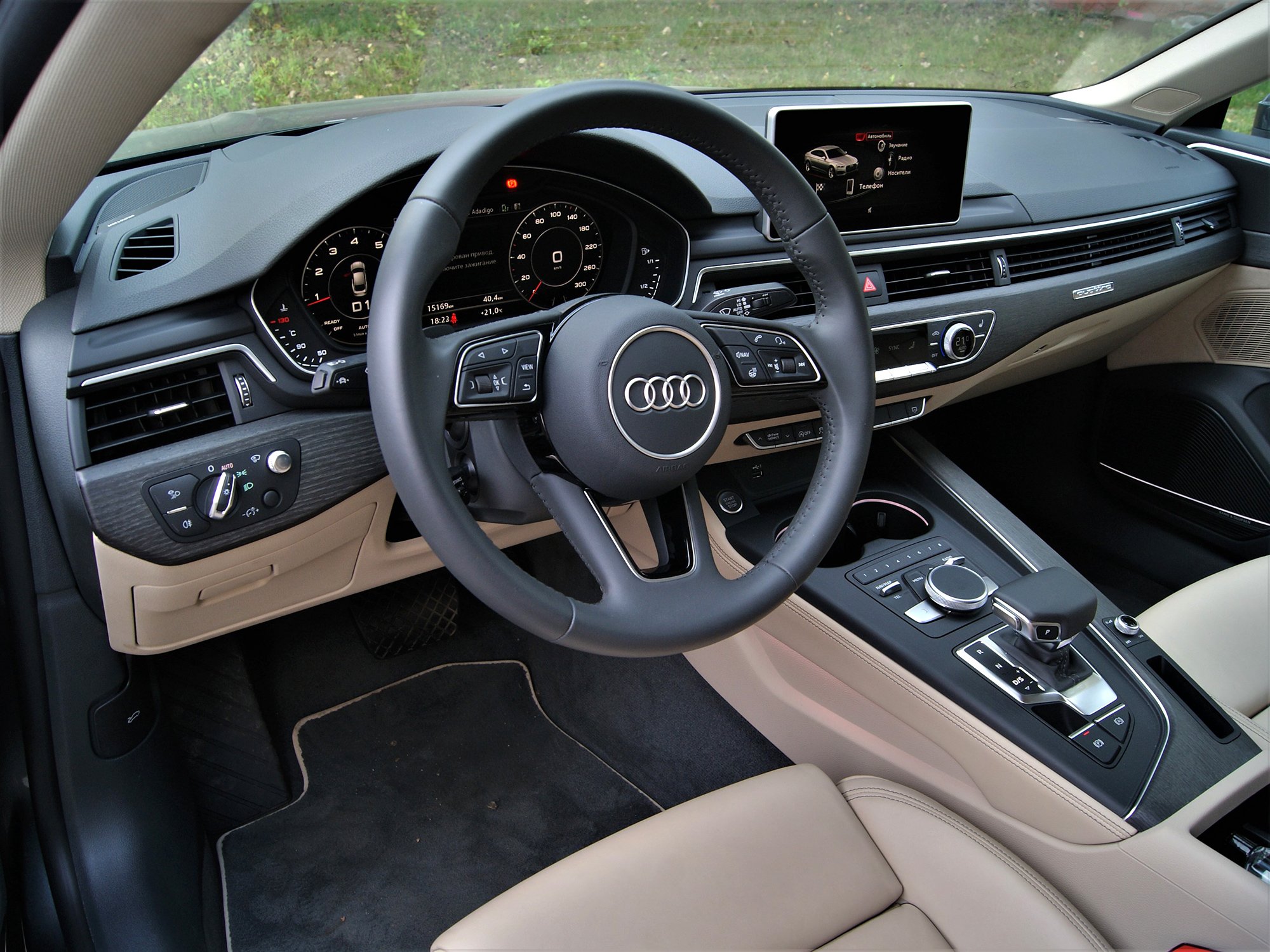 Audi rs5 2012 Interior