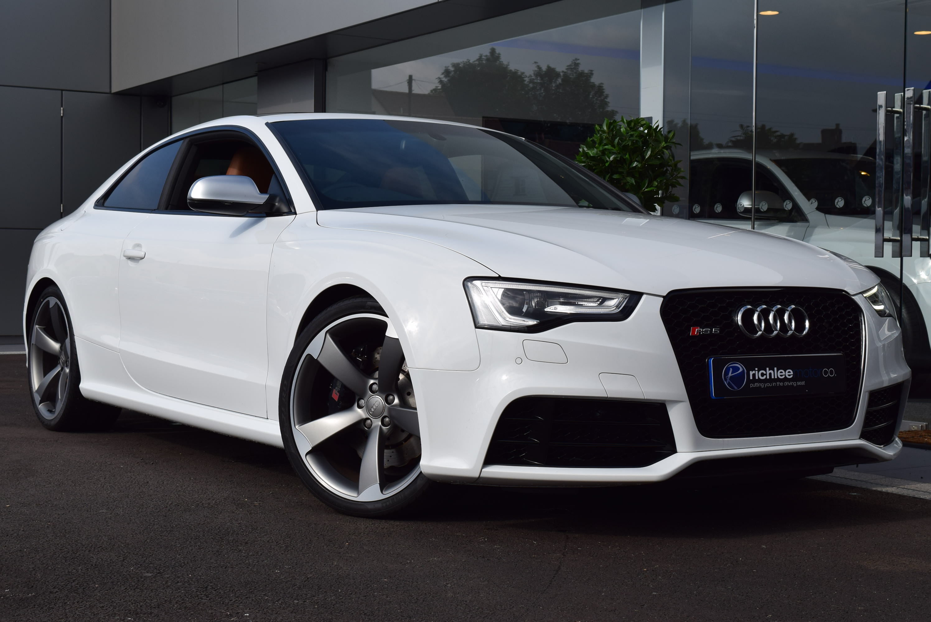 А 5. Ауди quattro rs5. Ауди а5 rs5. Ауди а5 quattro. Audi rs5 белая.