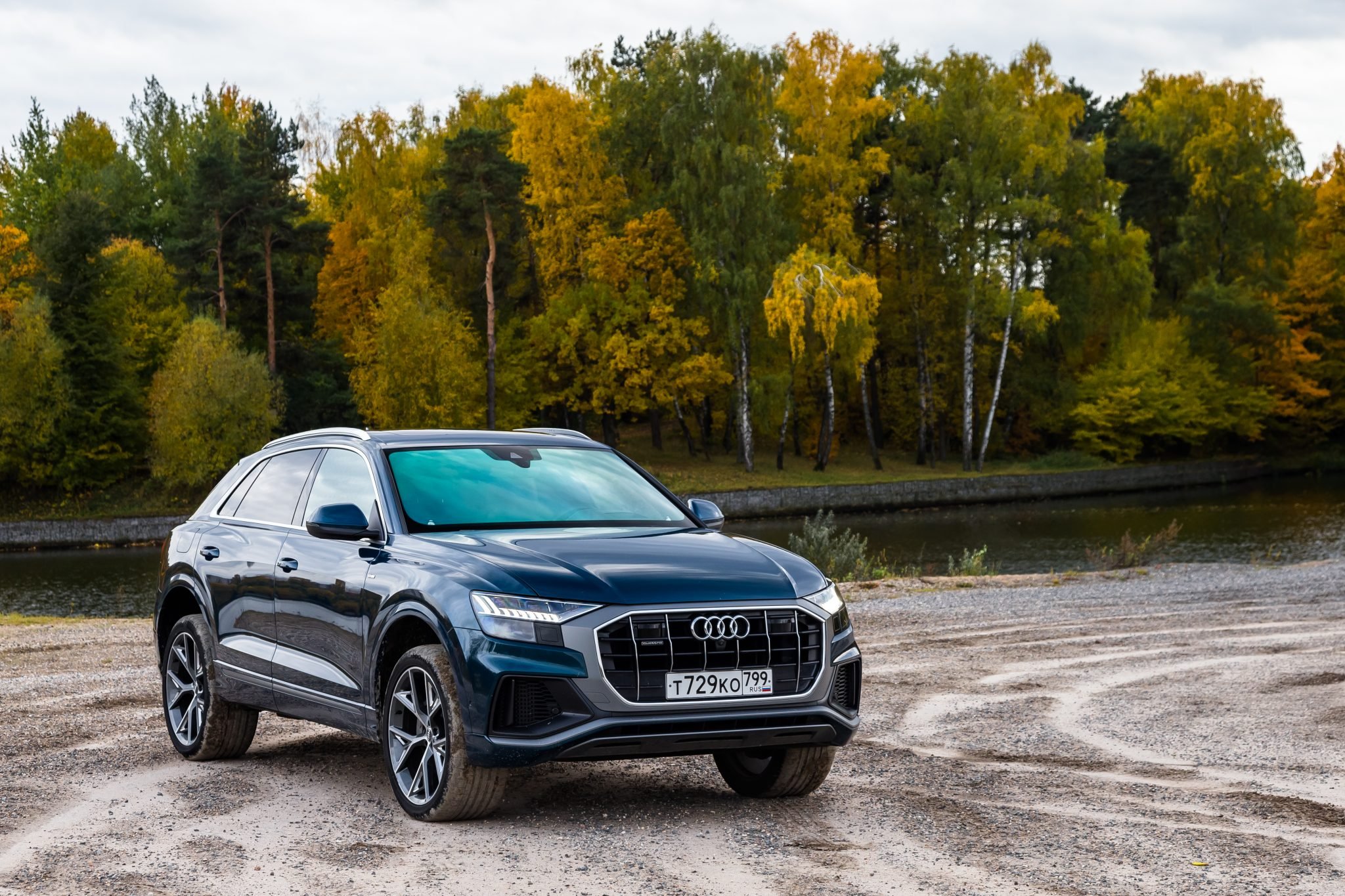 Audi q8. Ауди q8 2016. Ауди кю 8. Audi q8 2022.