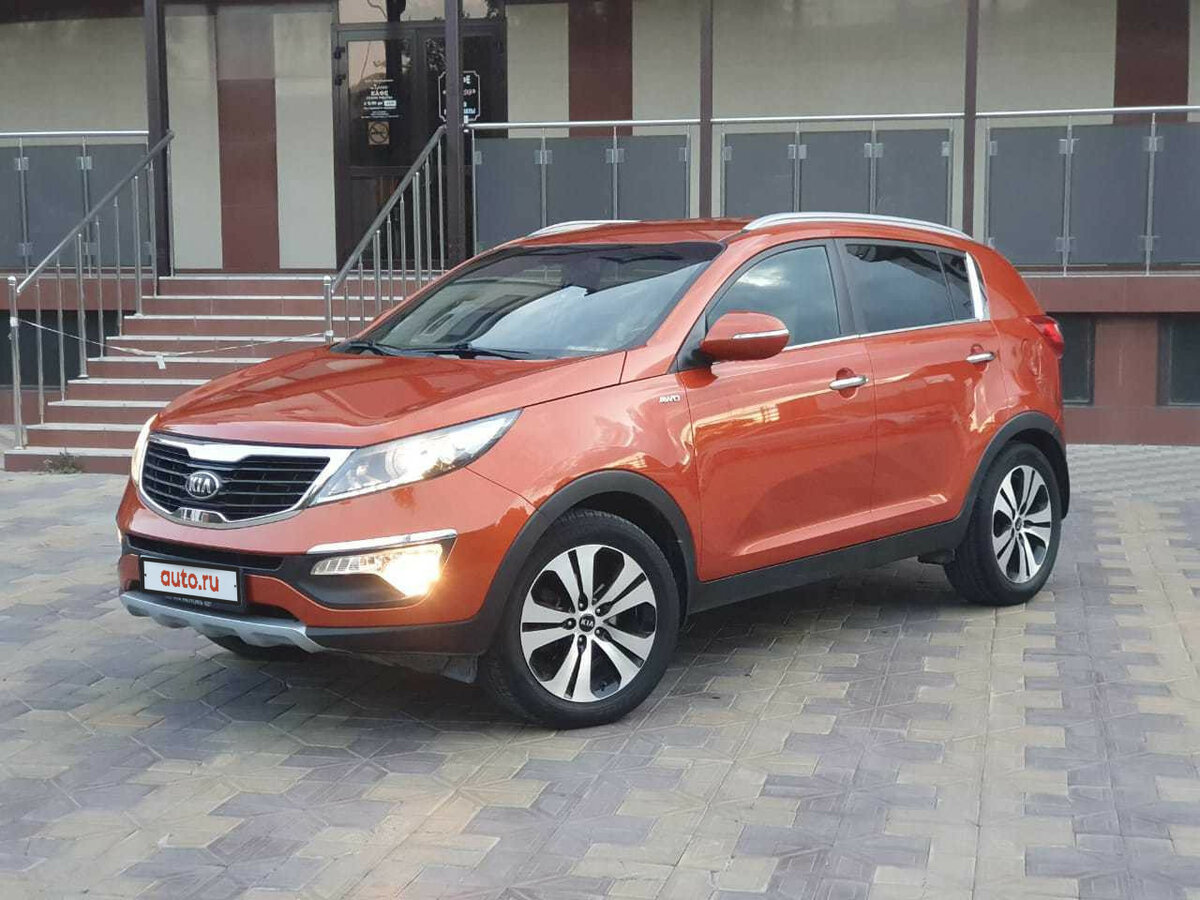 Цвет лета 2012 года. Kia Sportage 2012. Кия Спортейдж 2012. Kia Sportage 3 2012. Kia Спортейдж 2012.