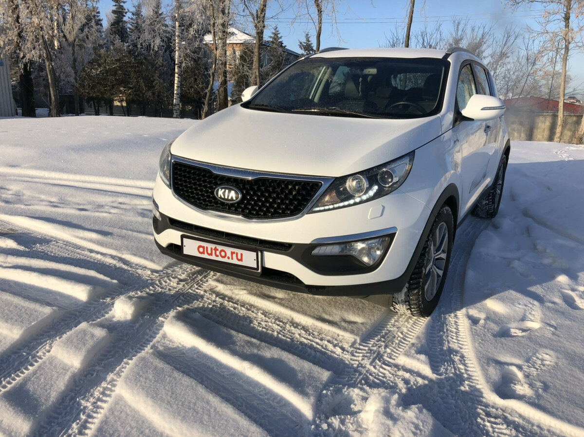 Subaru Sportage белая