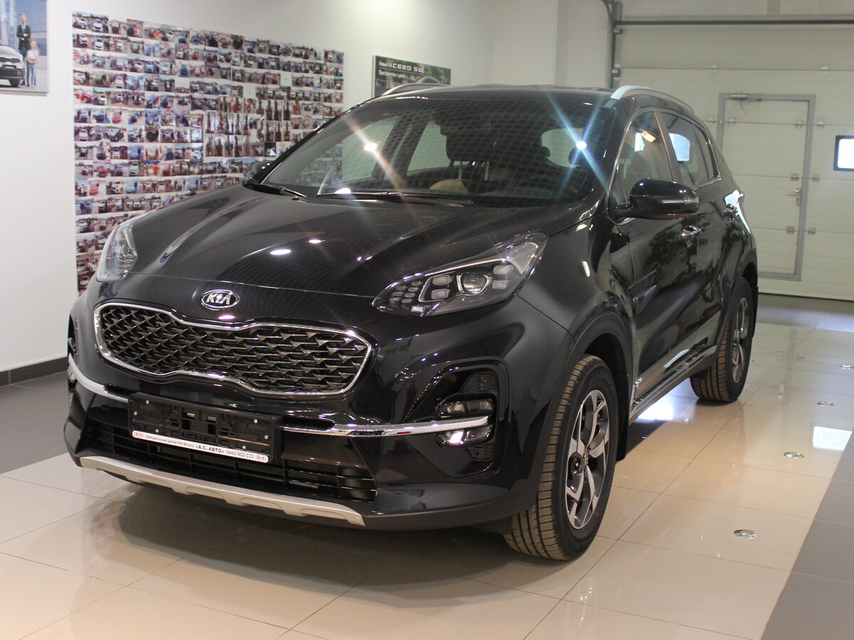 Kia Sportage 2021 черный