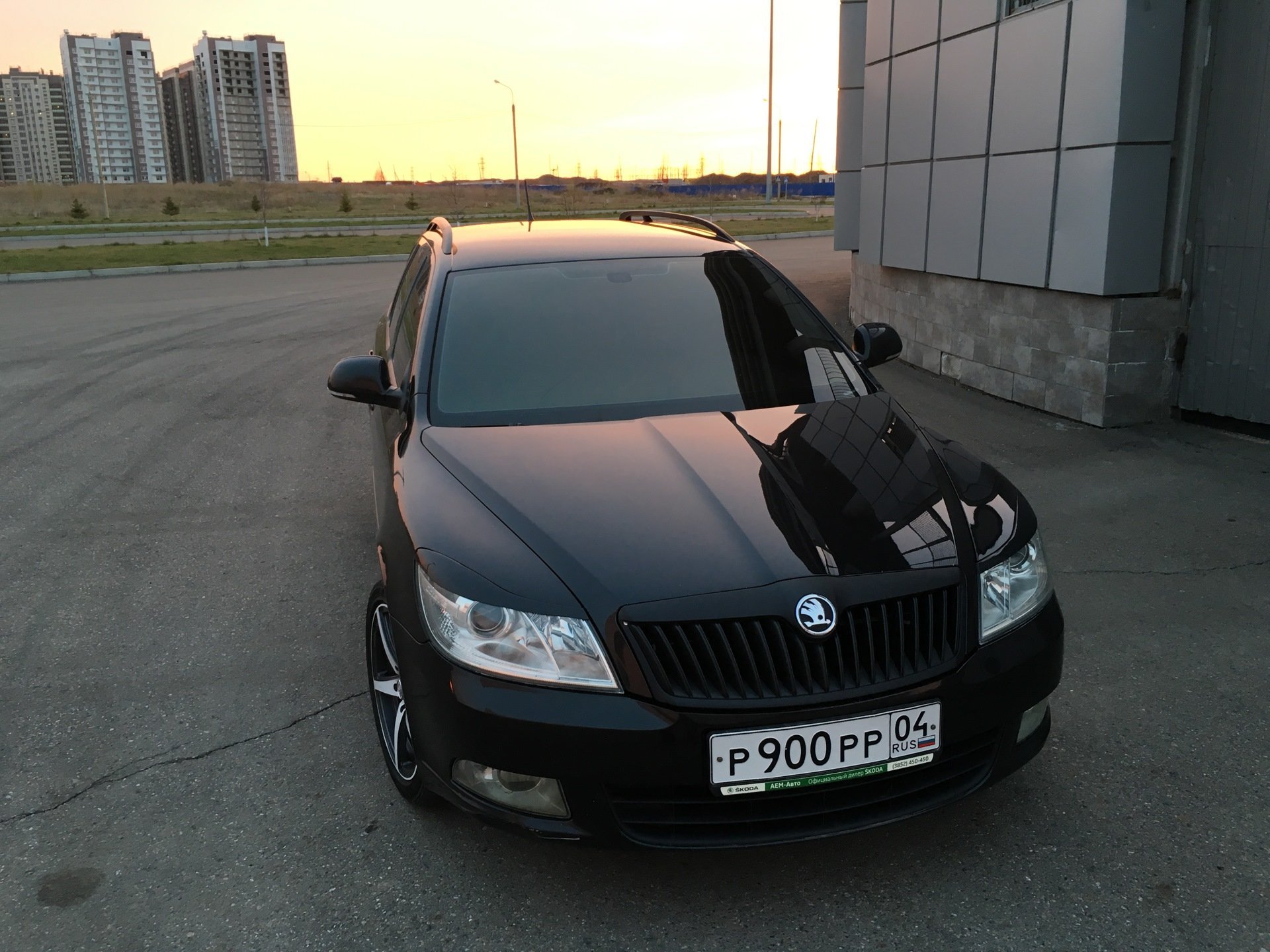 Skoda Octavia a5 черная