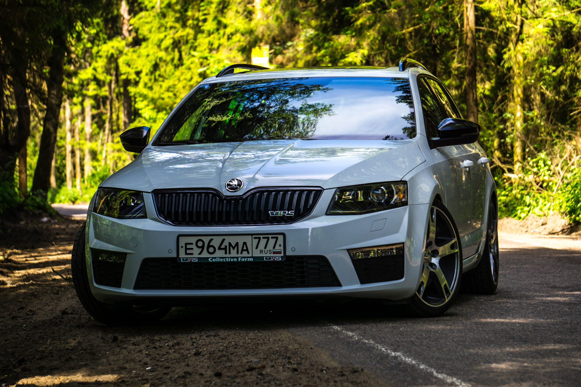 Skoda octavia rs a4. Škoda Octavia RS a7. Škoda Octavia RS a7 белая. Skoda Octavia a7 Стайлинг.