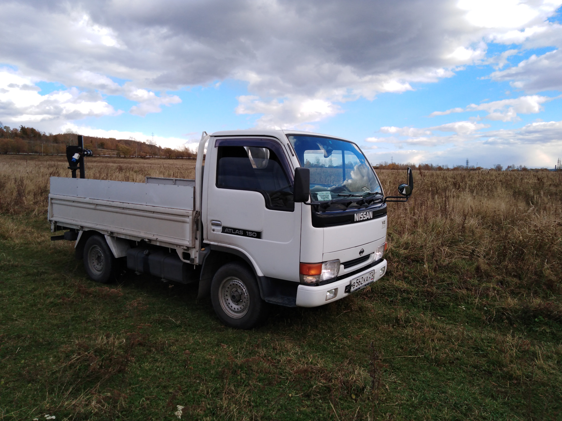 Купить грузовик ниссан атлас. Nissan Atlas. Nissan Atlas 2. Ниссан атлас 4х4. Nissan Atlas Truck.