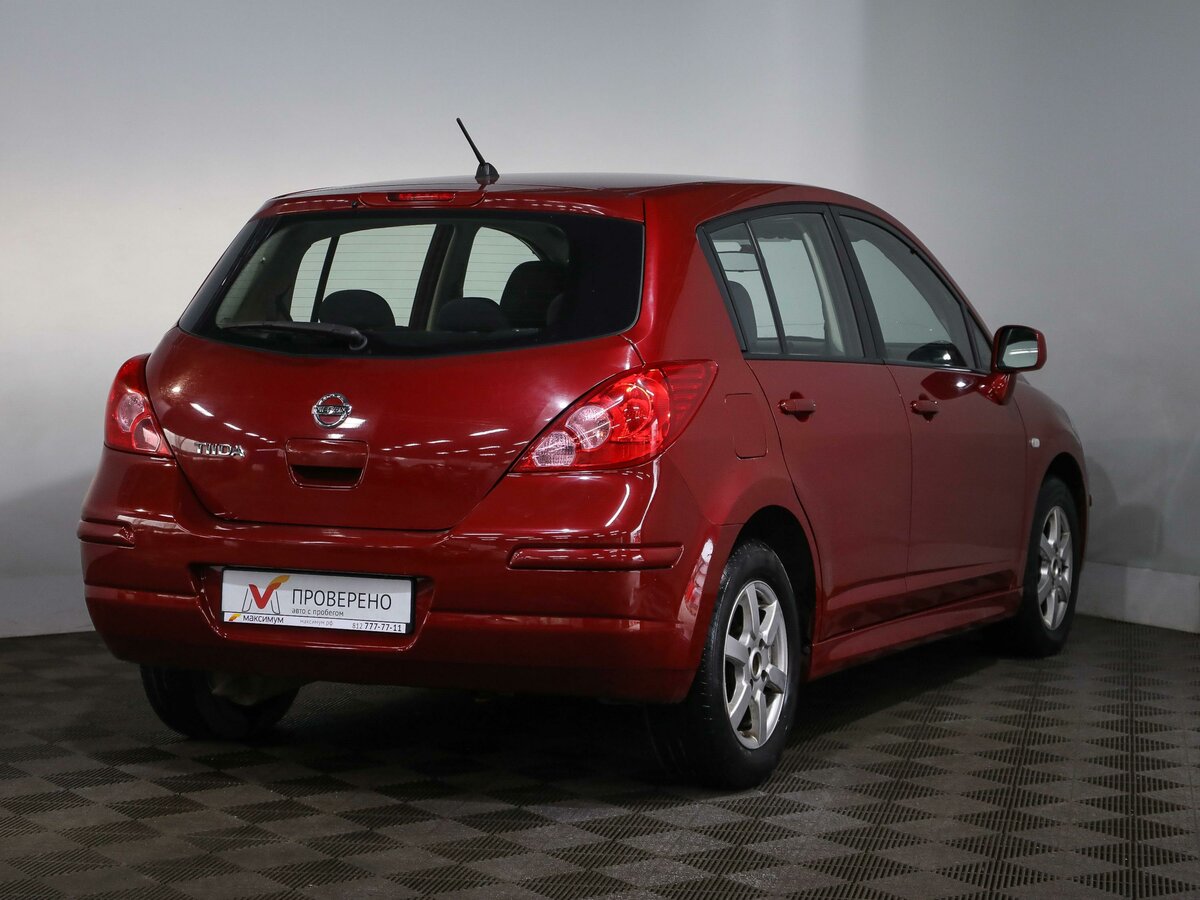 Nissan Tiida 2011 С…СЌС‚С‡Р±РµРє