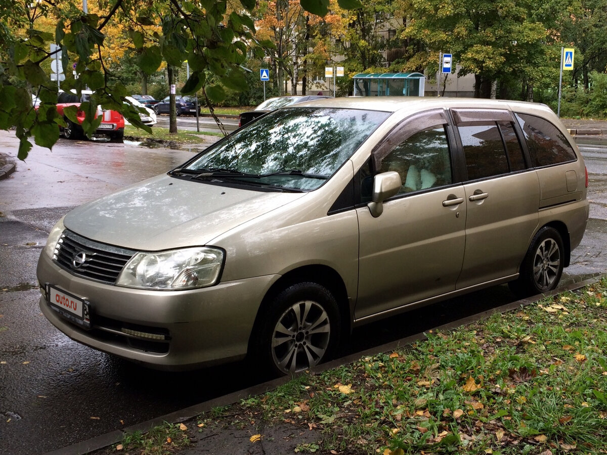 Nissan Liberty 2004