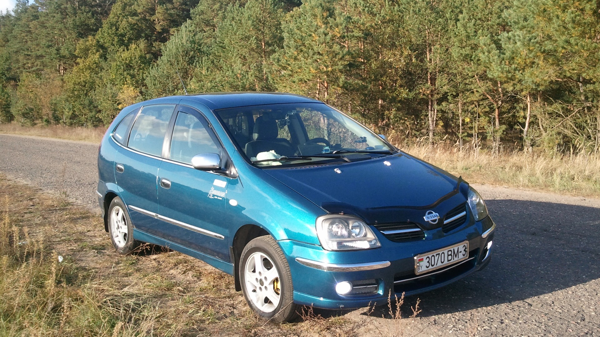 Ниссан альмера тино. Ниссан Альмера Тино 2001. Nissan Almera Tino. Nissan Tino 2002. Ниссан Альмера Тино 2.2 дизель 2002.