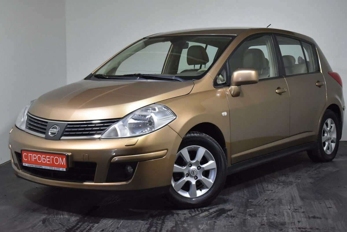 Nissan Tiida 2008