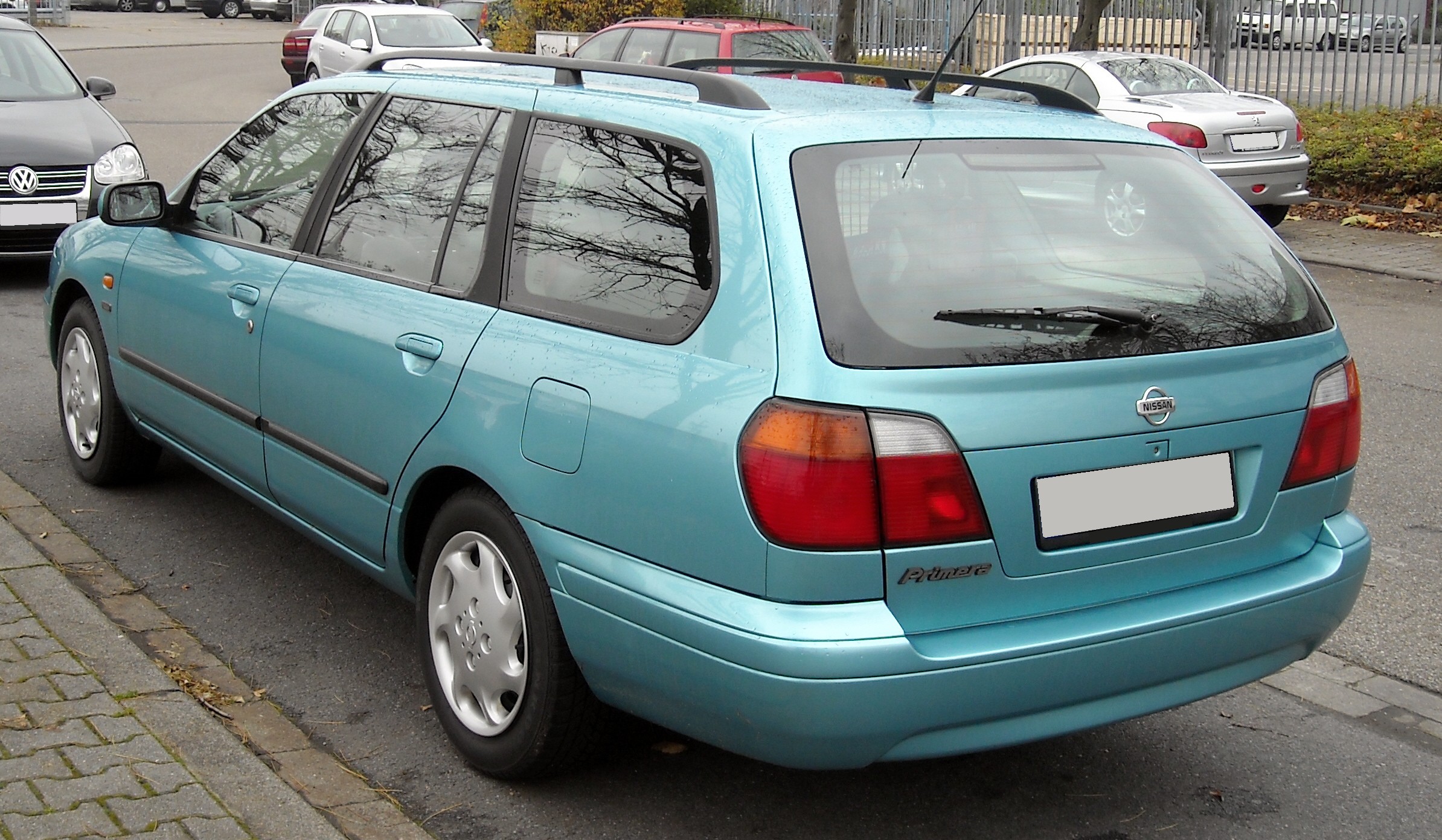 Nissan Almera универсал