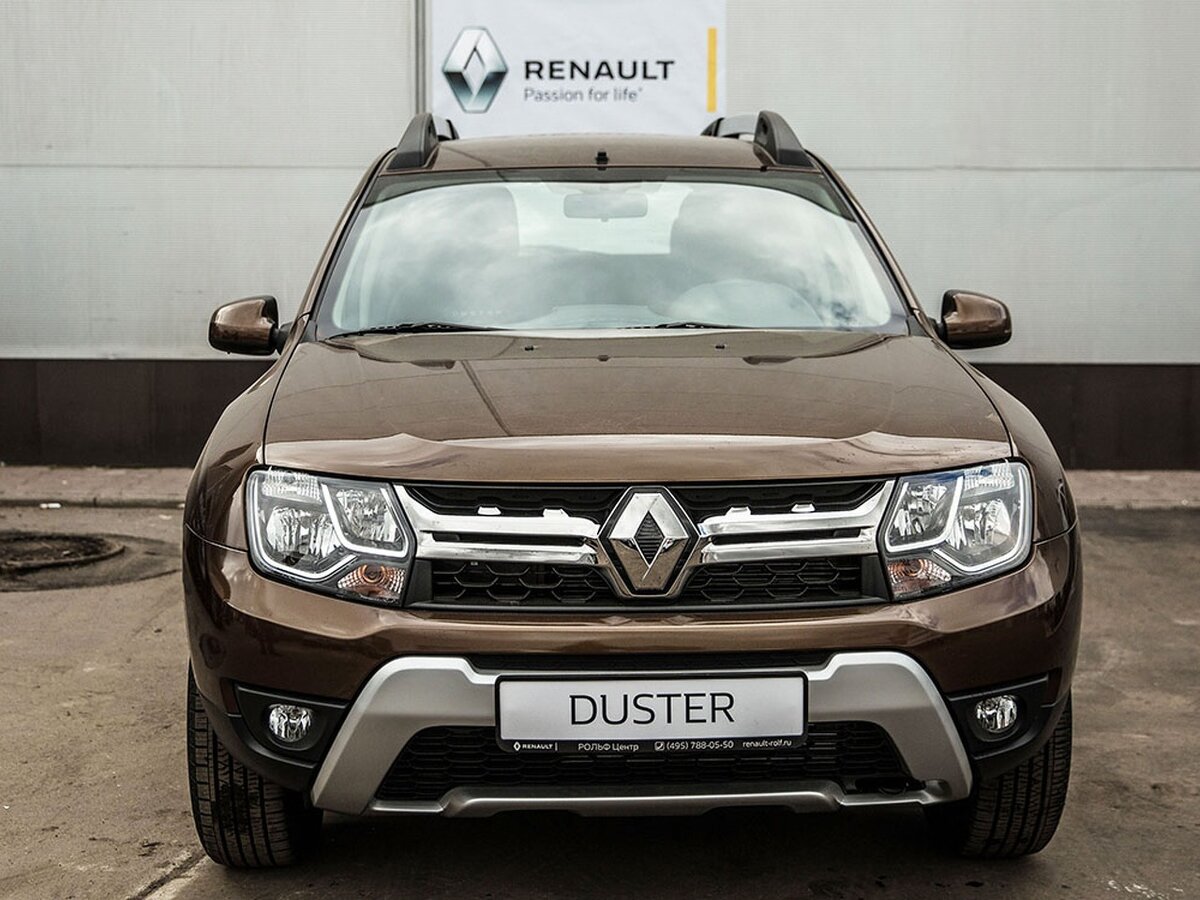 Купить рено дастер 2015 год. Renault Duster коричневый. Рено Дастер 2014 коричневый. Duster 2 Рестайлинг. Renault Duster 1 Рестайлинг.