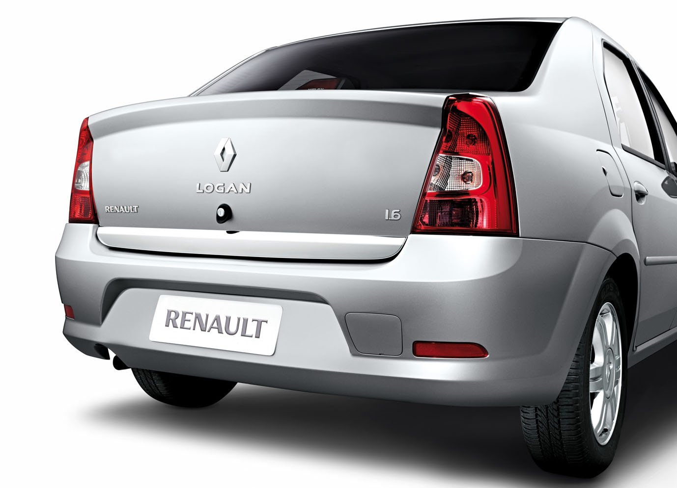 Renault logan задний. Renault Logan 2012. Рено Логан 2012. Рено Логан 1 Рестайлинг зад. Renault Logan сзади.