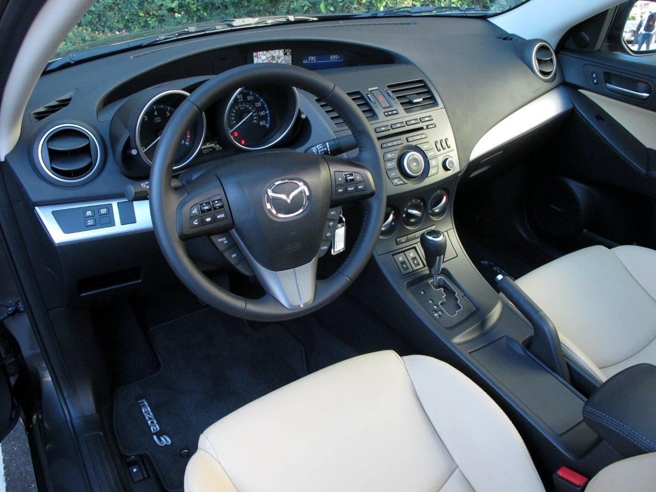 Торпедо мазда. Mazda 3 Торпедо. Торпедо Мазда 3 BL. Торпеда Мазда 3 бл. Торпеда на мазде 3 2012.