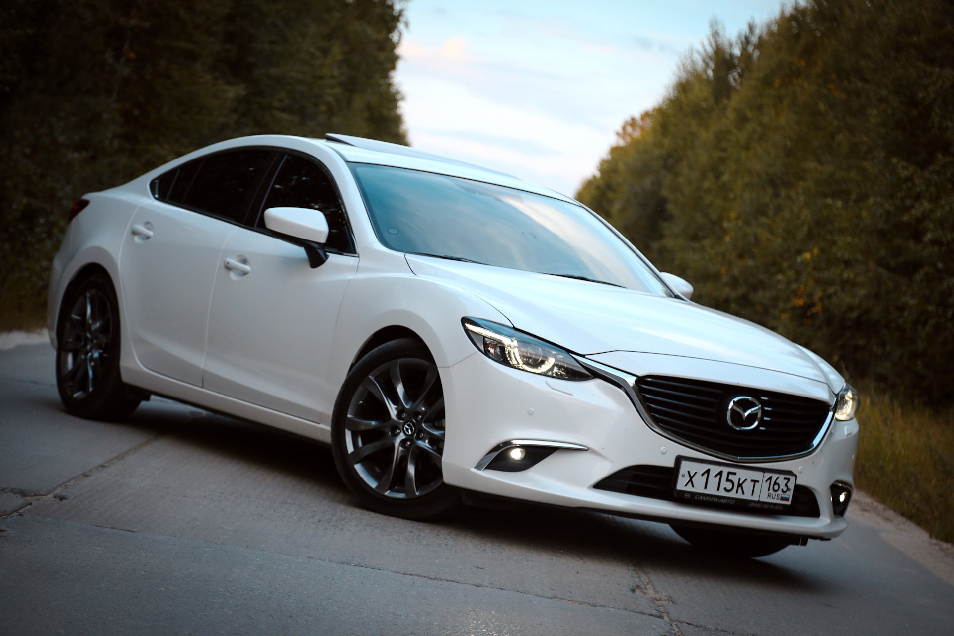 Mazda 6 White Pearl