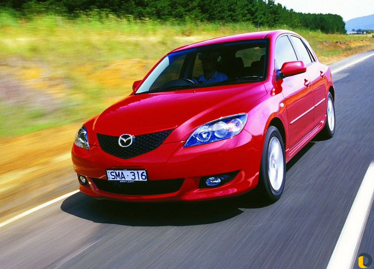 Volvo mazda. Mazda Axela 2008 1.6. Mazda 3 Hatchback. Mazda 3 Axela Hatchback. Мазда 3 2008-2011.