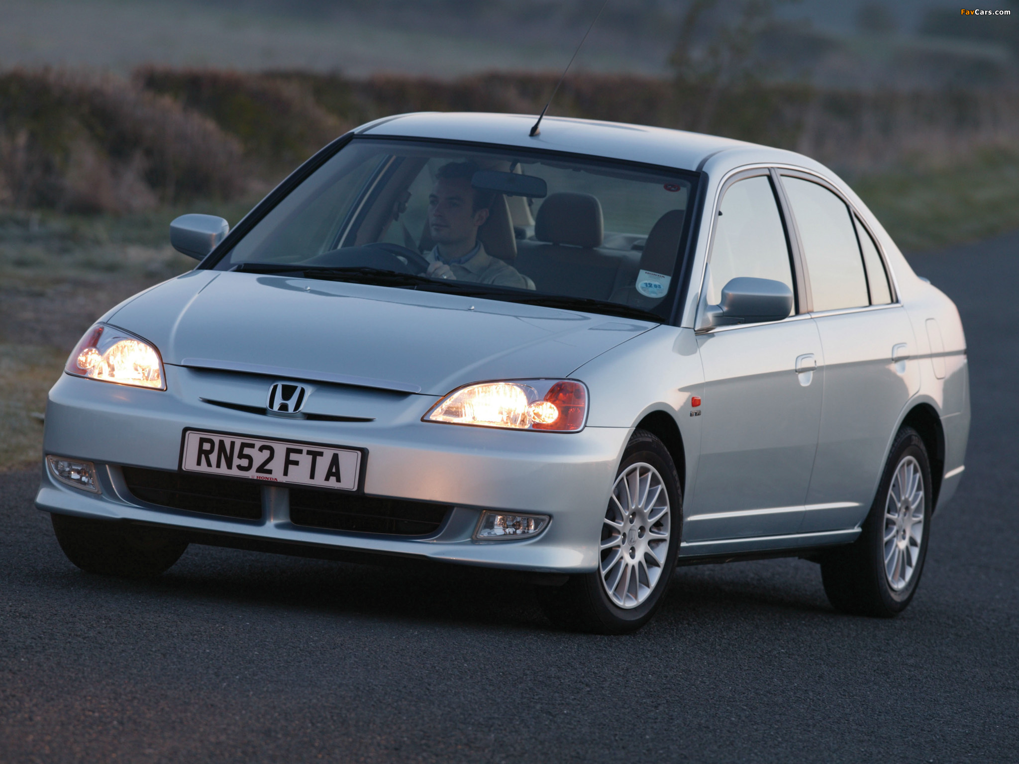 Honda Civic 4d 2004