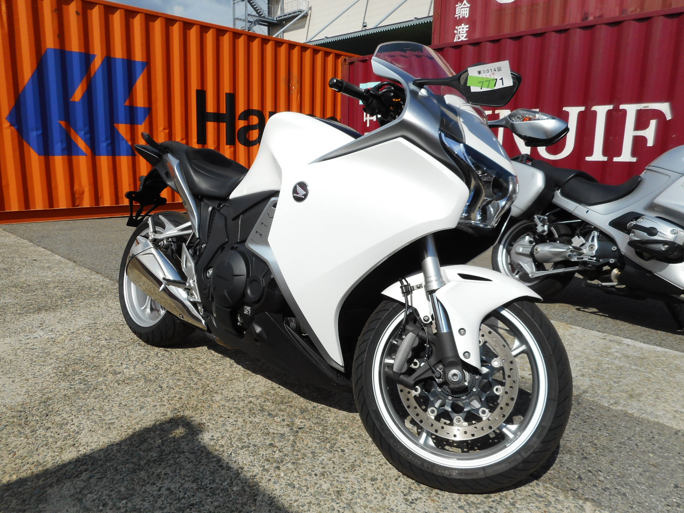 Honda vfr1200f