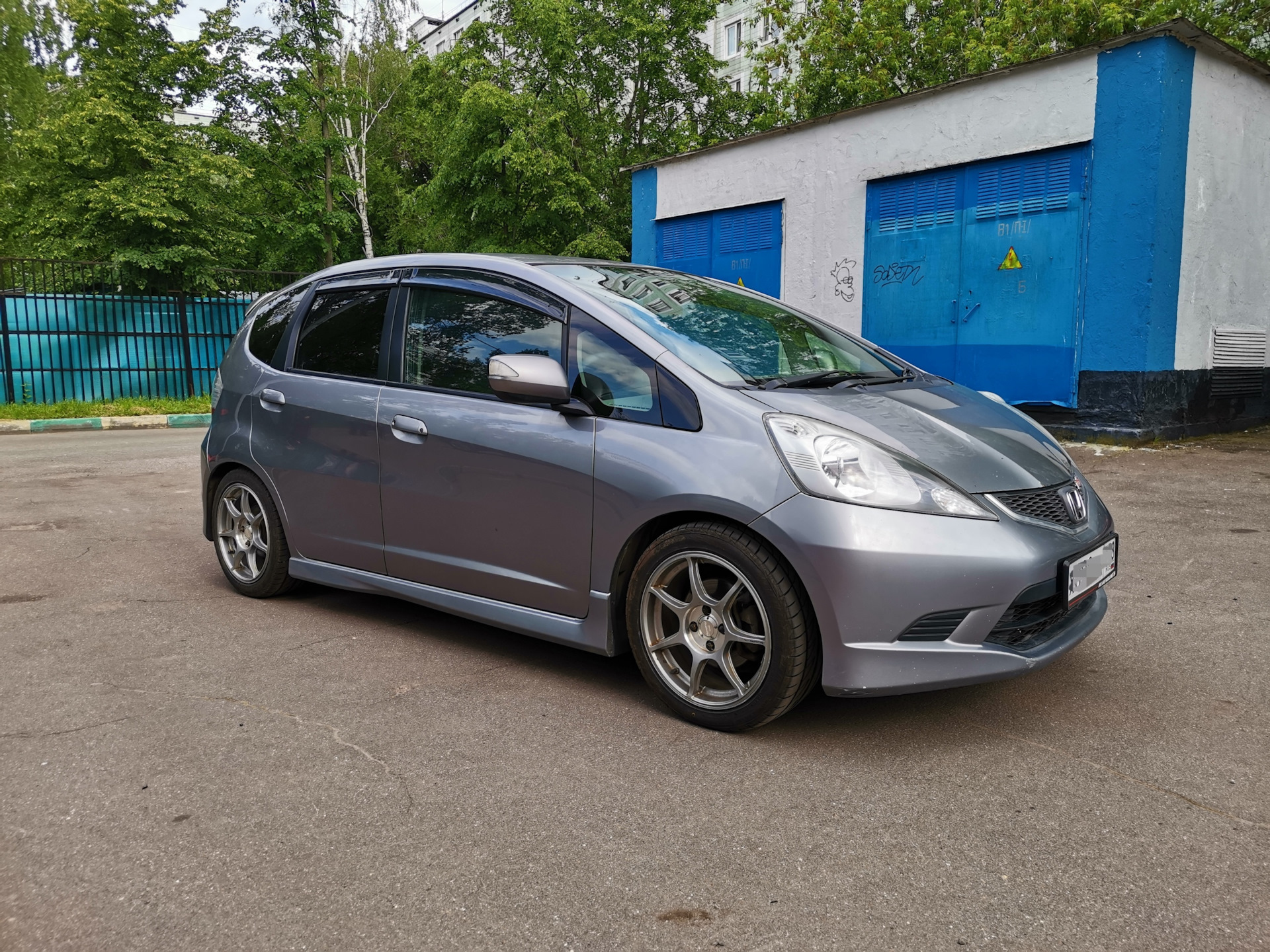 Купить фит дром. Honda Fit 2010. Хонда фит RS 2009. Honda Fit RS 2010. Хонда фит РС 2010.