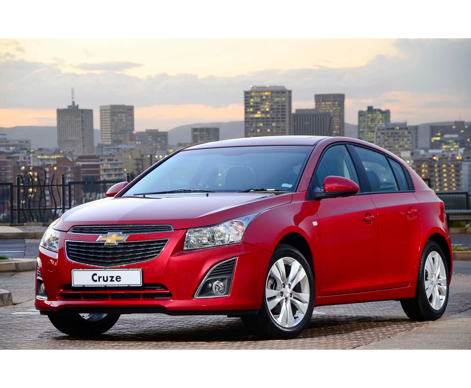 Машина Chevrolet Cruze