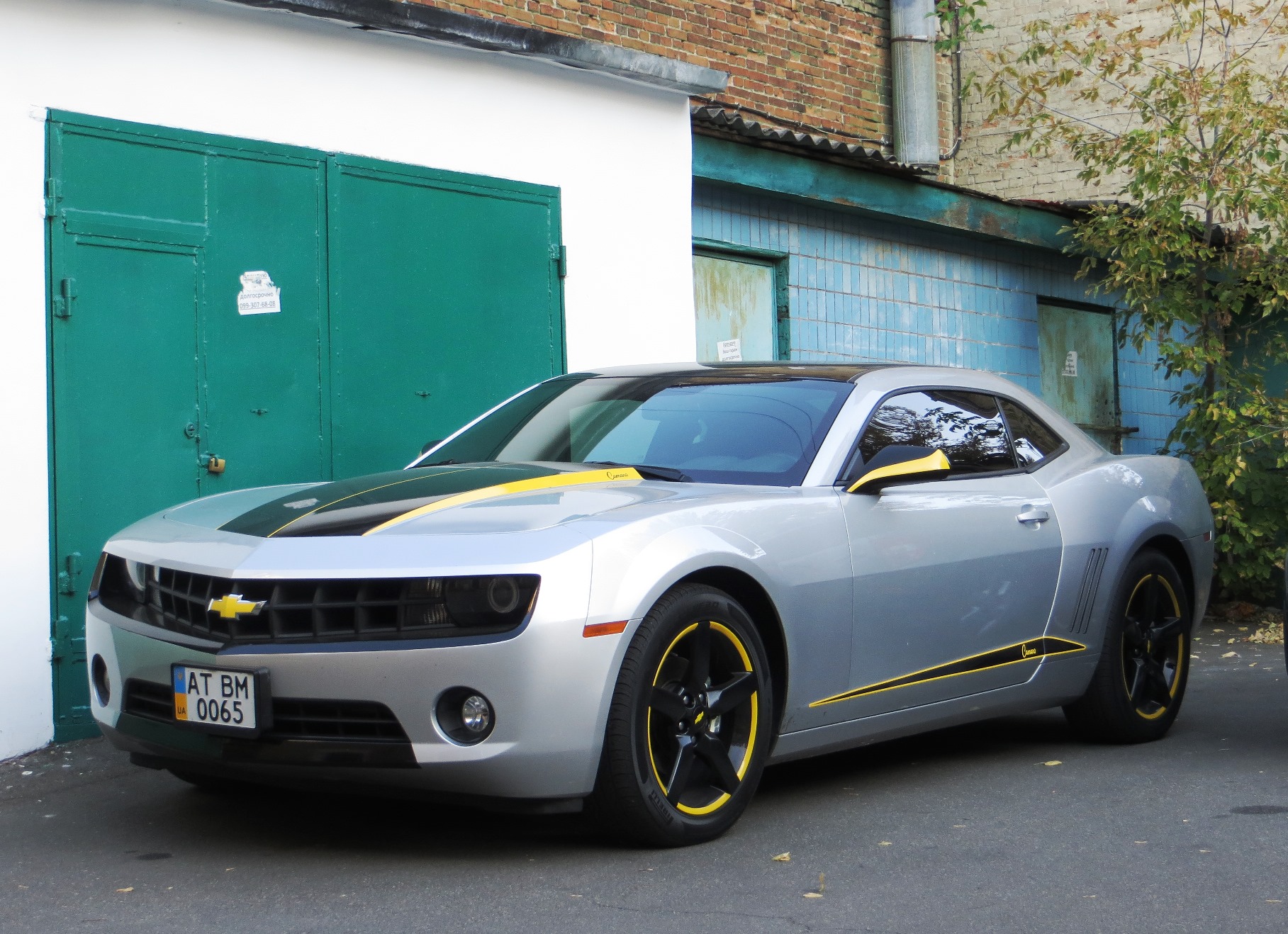 Сколько шевроле. Шевроле Камаро 65. Chevrolet Camaro 2040. Chevrolet Camaro 202. Chevrolet Camaro 3030.