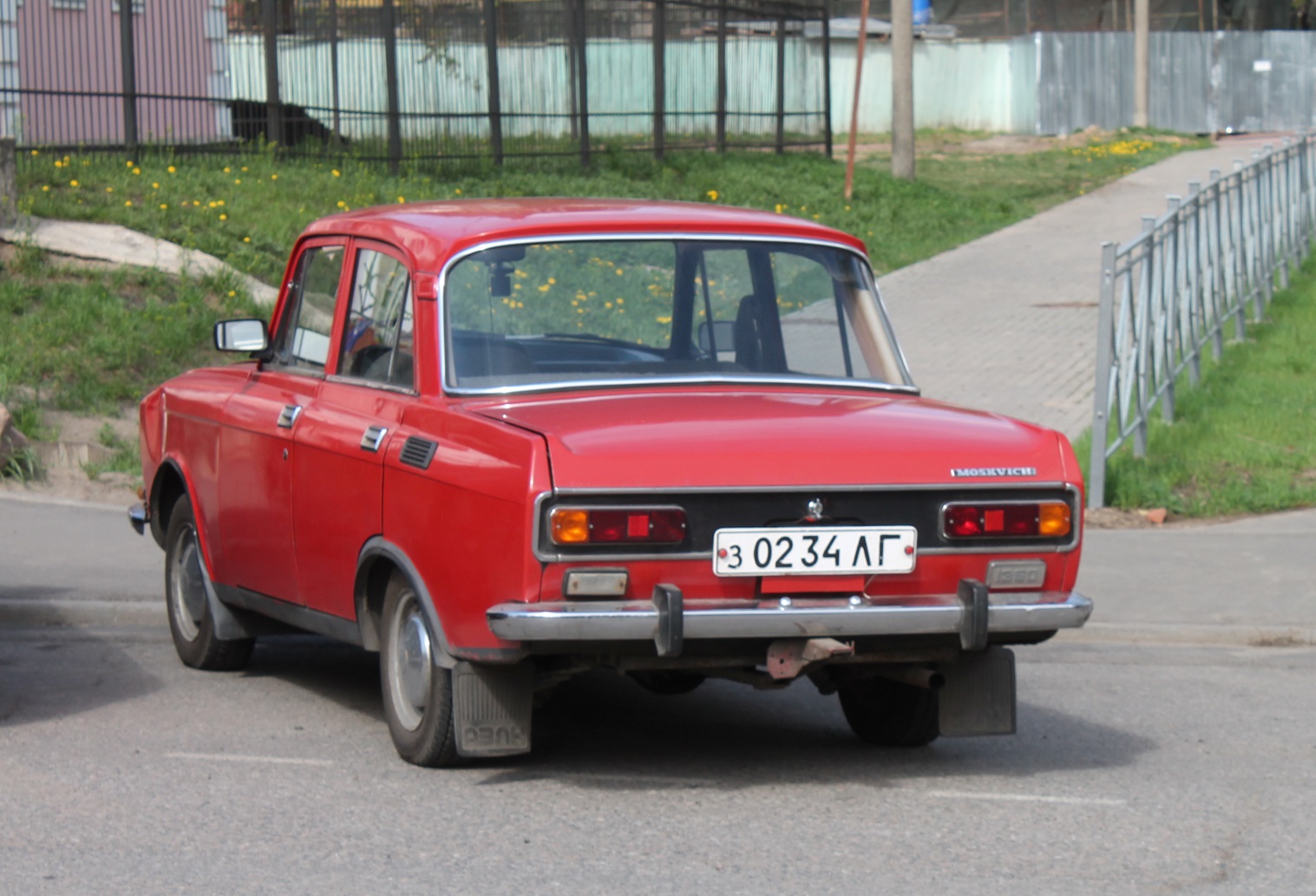 Обзор автомобиля москвич