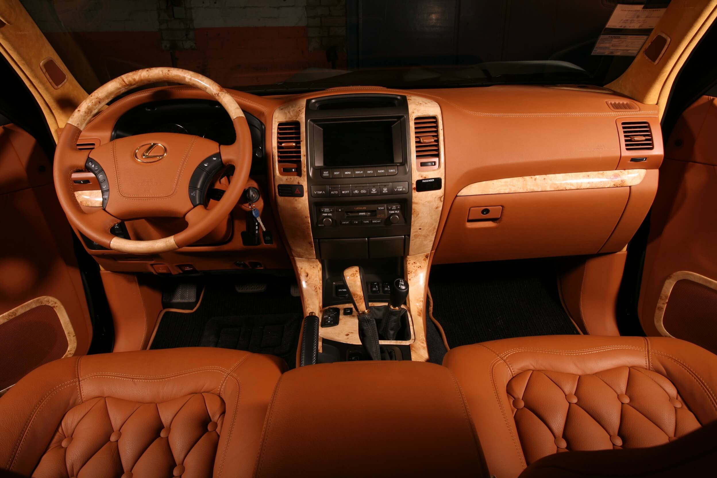 Торпедо прадо 120. Lexus gx470 2006 Interior. Lexus 470 GX 2005 салон. Lexus gx470 Interior Tuning. Лексус 470 салон.