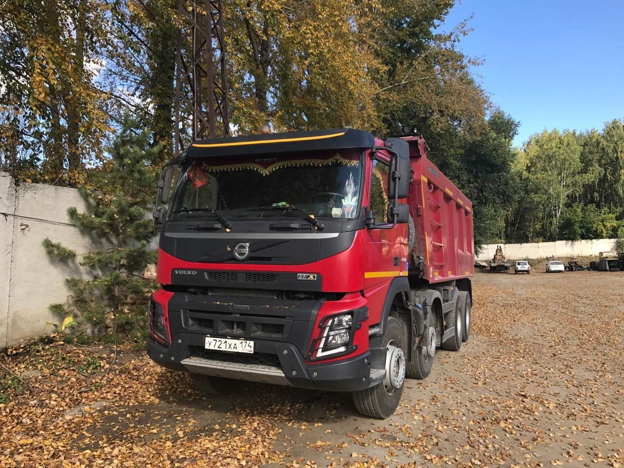 Volvo fm 8x4 самосвал