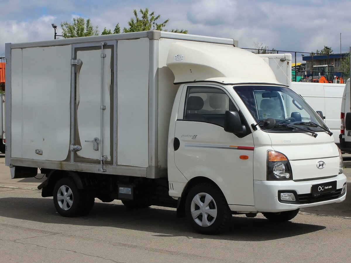 65 van 65. Hundai Porter 2. Hyundai Porter 2 фургон. Хендай Портер промтоварный фургон. Hyundai Porter 2012 2,5.