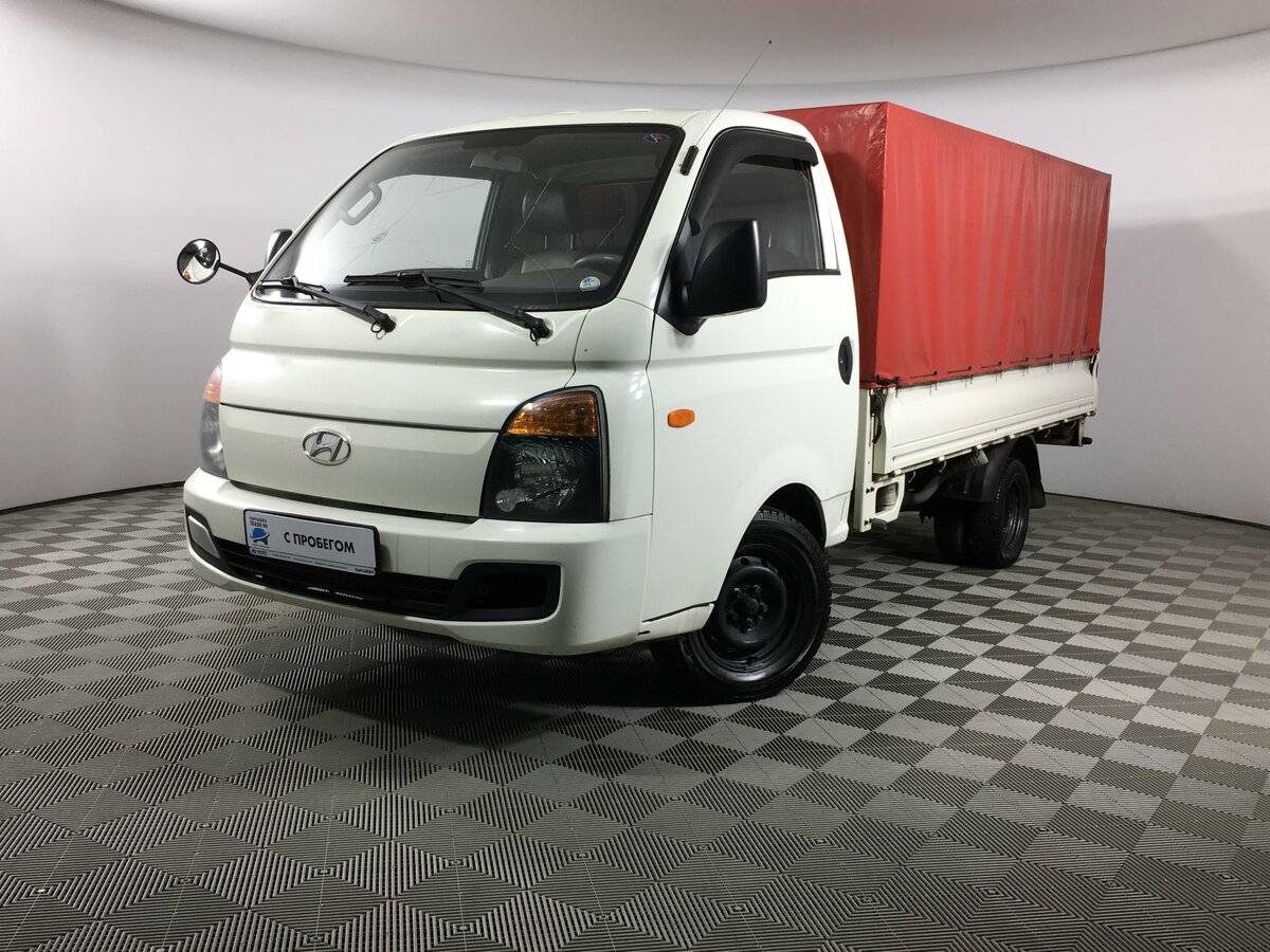 65 van 65. Hyundai Porter 2014. Hyundai Porter бортовой. Грузовичок Hyundai Porter. Хендай Портер грузовой.