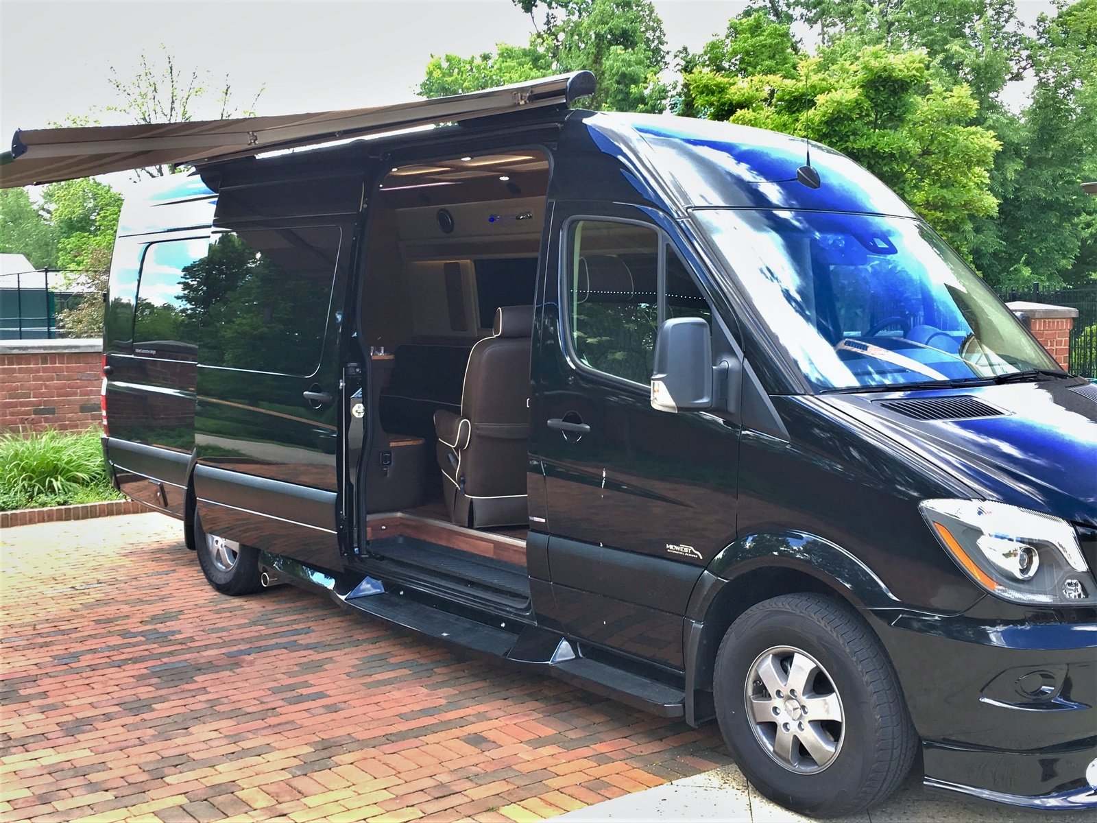 Mercedes Benz Sprinter van XL