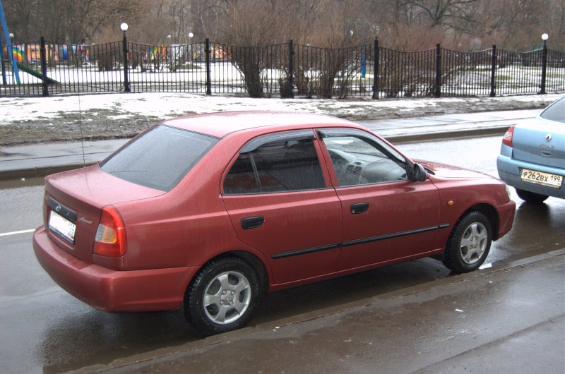 Hyundai Accent 2000