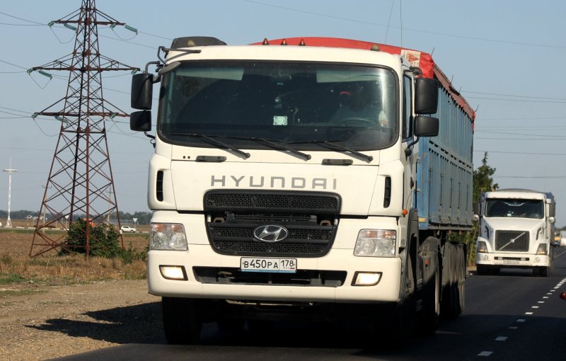 Hyundai HD 500