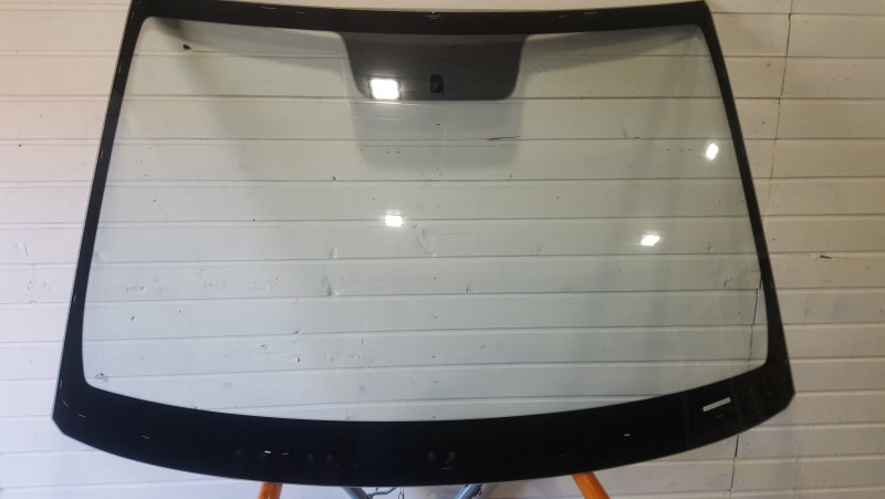 Лобовое стекло Hyundai Creta