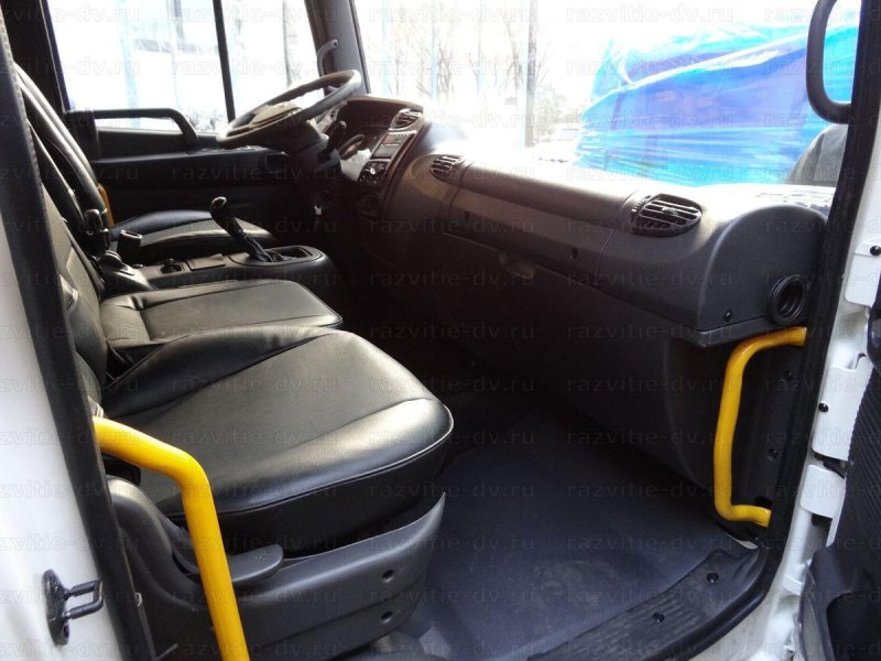 Hyundai HD 120 кабина