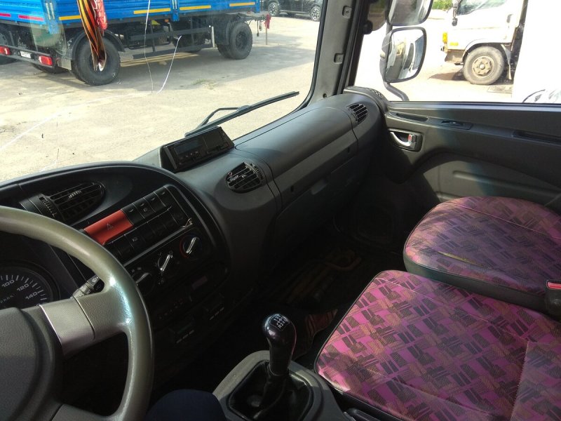 Hyundai hd120 салон