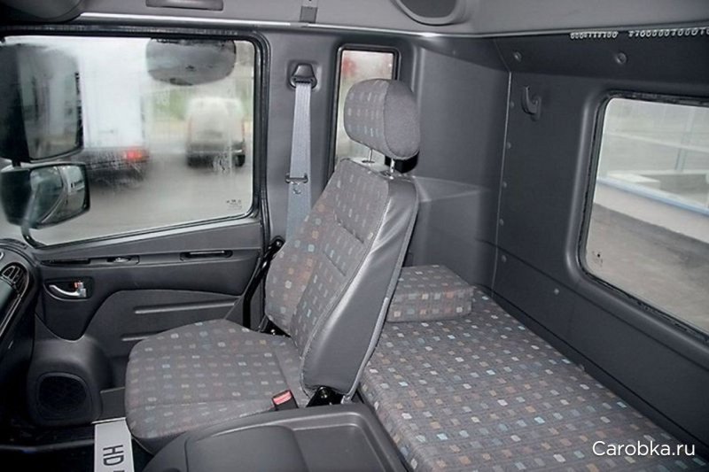 Hyundai HD 120 кабина спальник