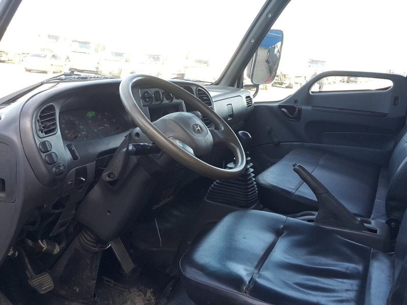 Hyundai trago Hi Cab