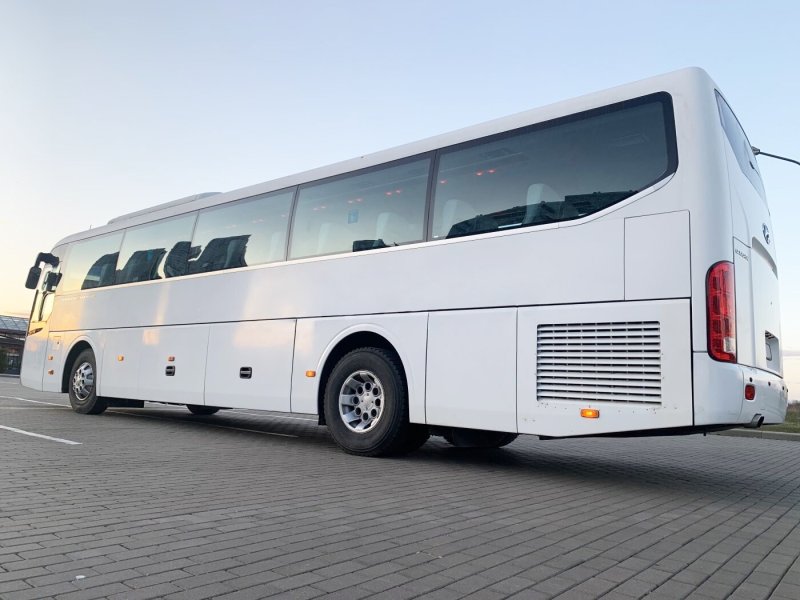 Hyundai Universe Space (43)