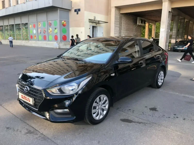 Hyundai Solaris 2 черный