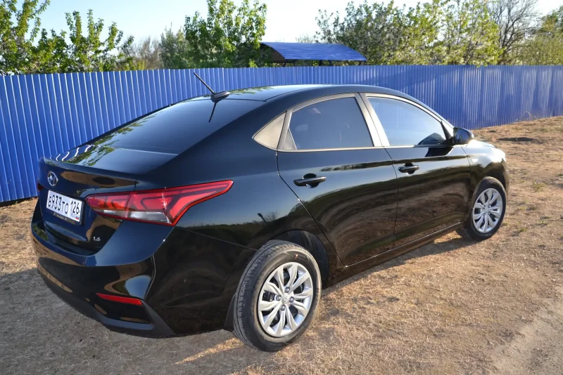 Hyundai Solaris 2 Black