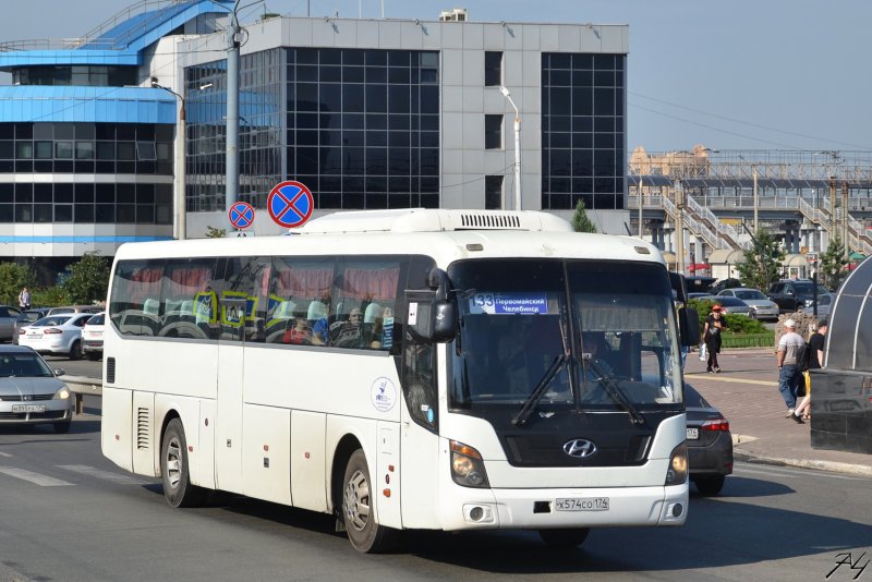 А 872 ТХ 196 Hyundai Universe Space Luxury