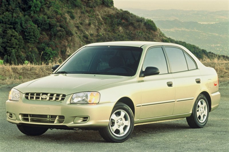 Hyundai Accent 2000