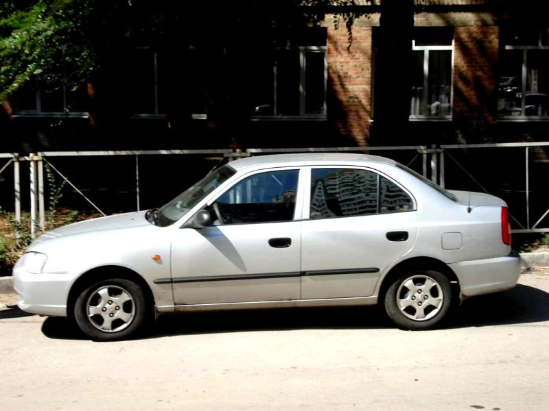 Hyundai Accent 2003