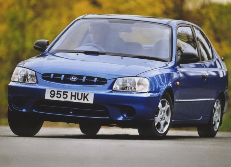 Hyundai Accent 1 поколение