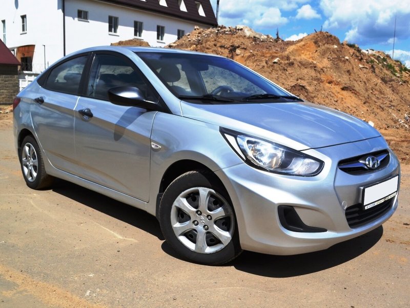 Hyundai Solaris i 1.4 MT