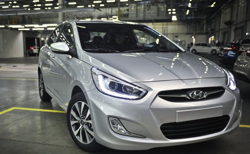Hyundai Solaris i 2013