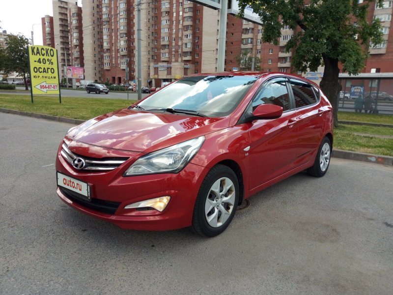 Hyundai Solaris 2014 1.6 Red