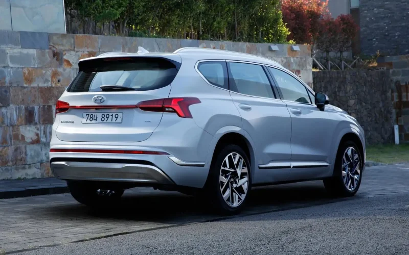 Hyundai Grand Santa Fe 2021